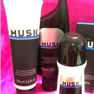 Avon Musk+ Marine Set